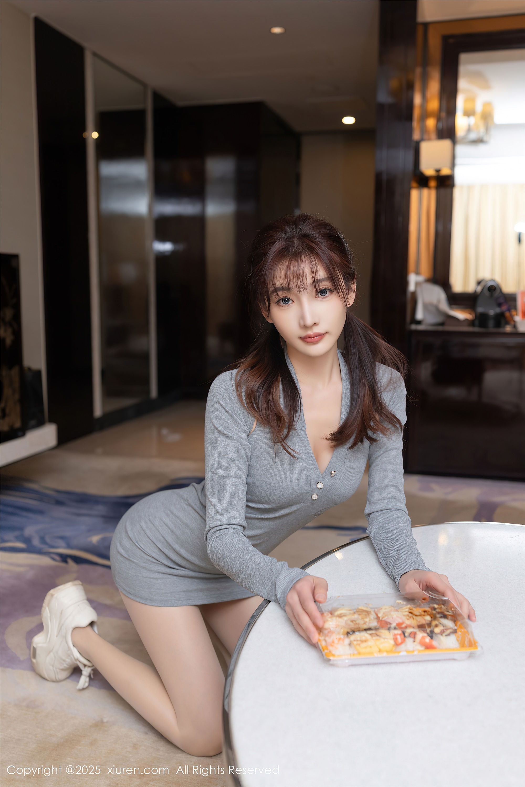 Xiuren秀人网 2025.03.20 NO.10049 陆萱萱